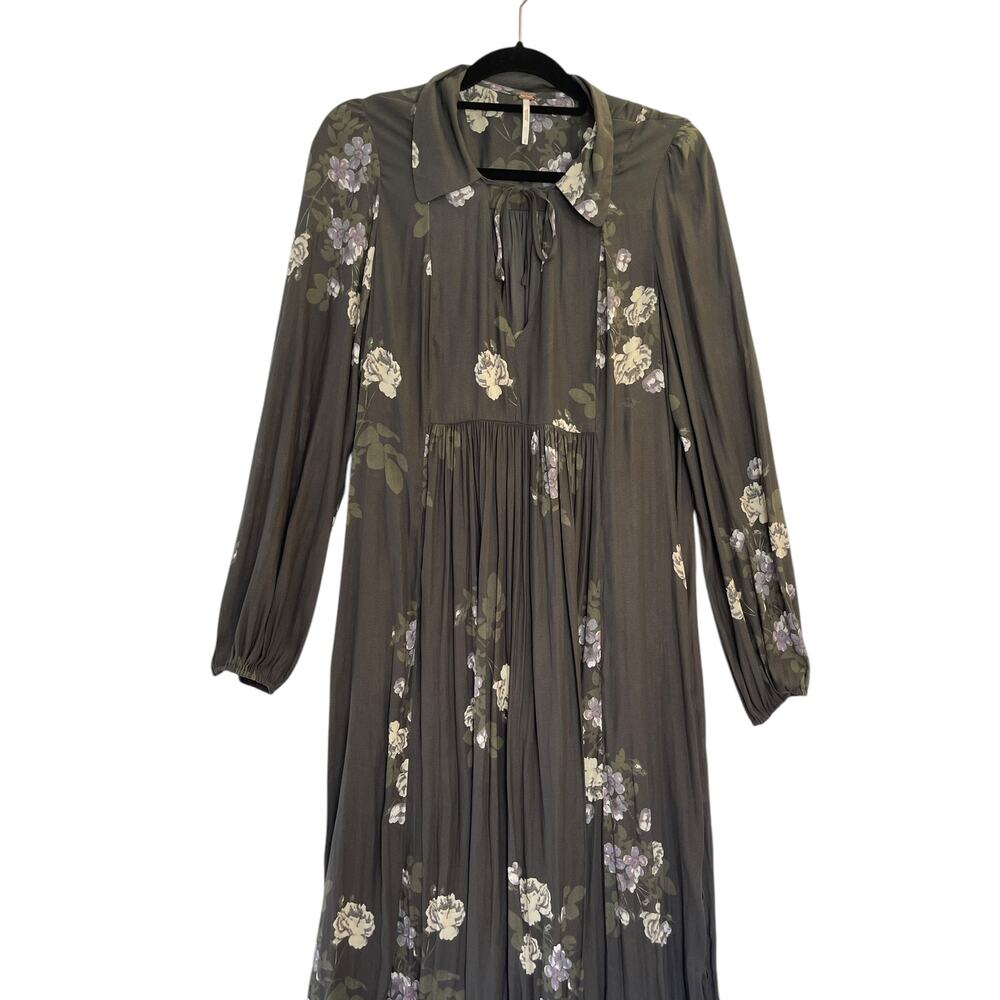 Free People Maxi Dress Large Long Sleeve Floral Flowy Lined Grey V-Neck Boho